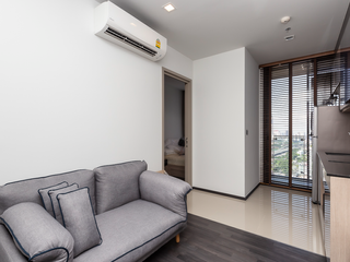 Wohnung zum Kauf mit 1 Zimmer in Huai Khwang, Bangkok