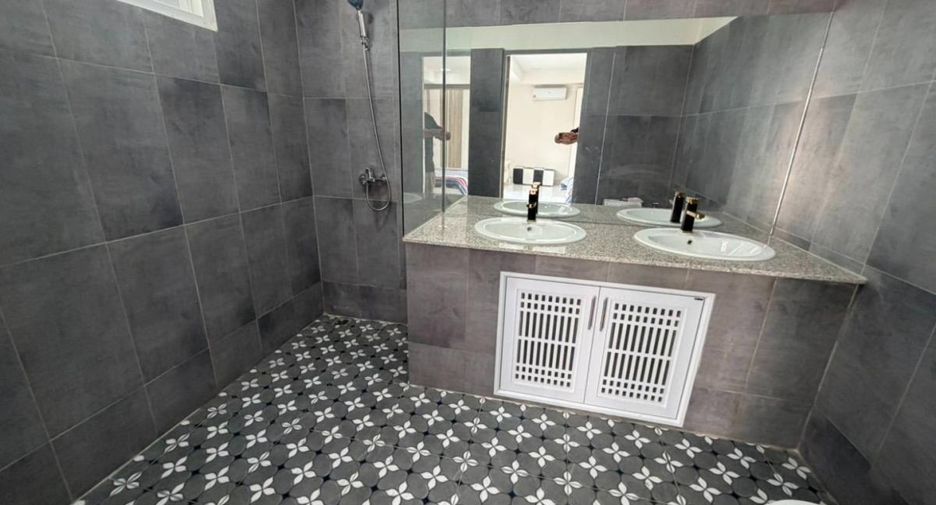 Villa zum Kauf mit 6 Zimmer in East Pattaya, Pattaya