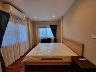 出租 5 卧室 独立屋 在 Taling Chan, 曼谷