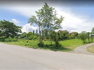 For sale land in San Kamphaeng, Chiang Mai