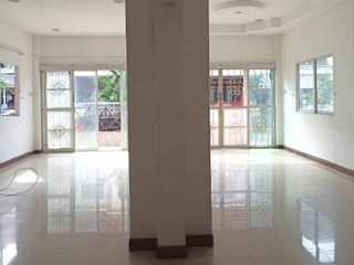 ขาย 4 ห้องนอน ทาวน์เฮ้าส์ ใน หนองแขม, กรุงเทพฯ