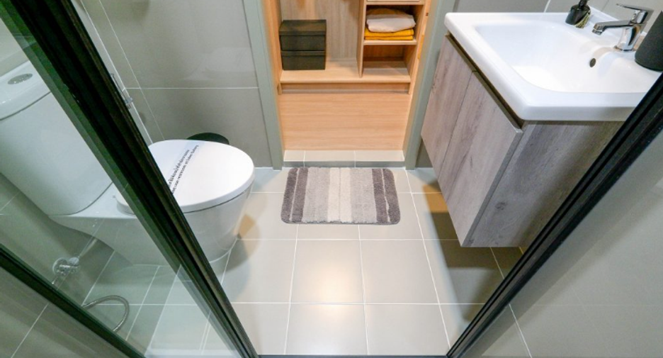 For sale 1 bed condo in Mueang Samut Prakan, Samut Prakan