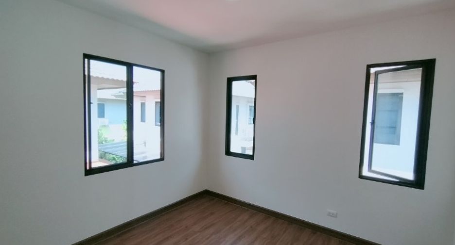 À vendre 3 chambres maison à Mueang Pathum Thani, Pathum Thani