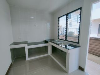 Продажа 3 спальни дом в Mueang Pathum Thani, Патумтани