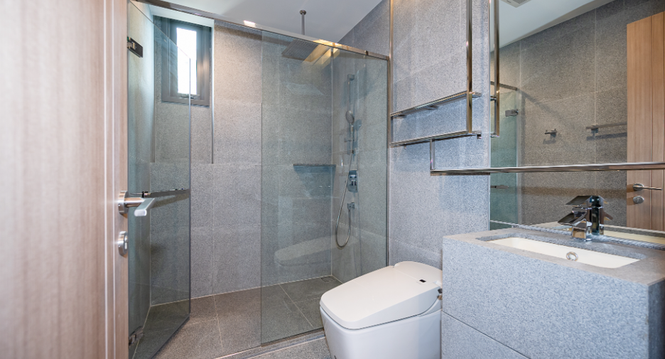 For sale 1 bed condo in Pathum Wan, Bangkok