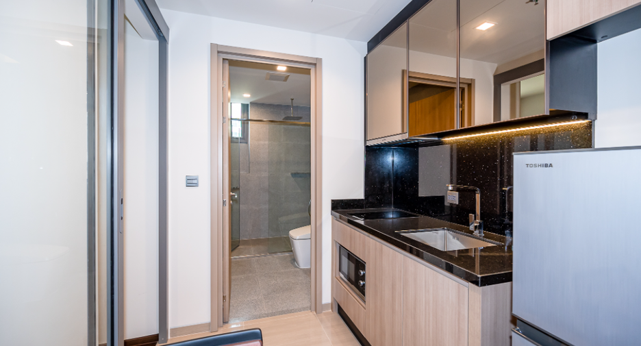 For sale 1 bed condo in Pathum Wan, Bangkok