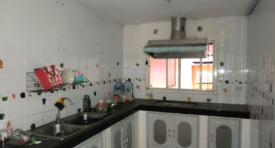 Local comercial en venta de 1 habitaciones en Khlong San, Bangkok