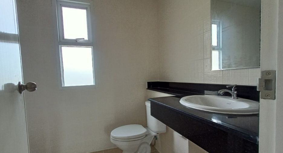 For sale 3 ベッドルーム house in Bang Bua Thong, Nonthaburi