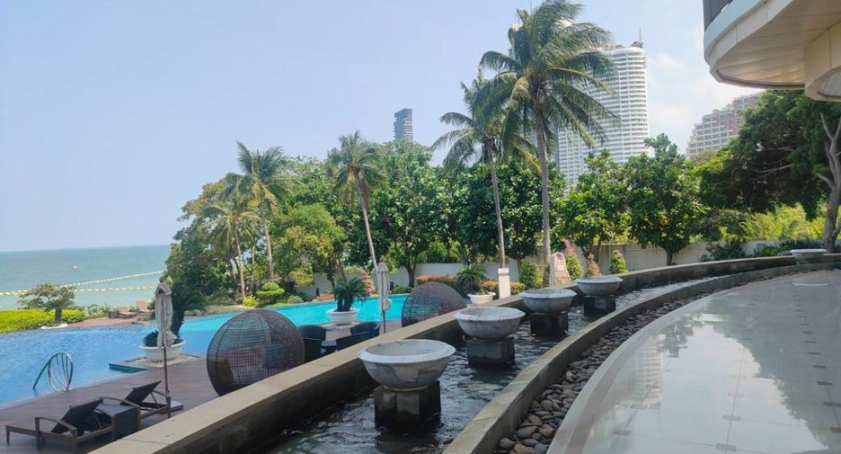 For rent 2 bedrooms condo in Bang Lamung, Chonburi
