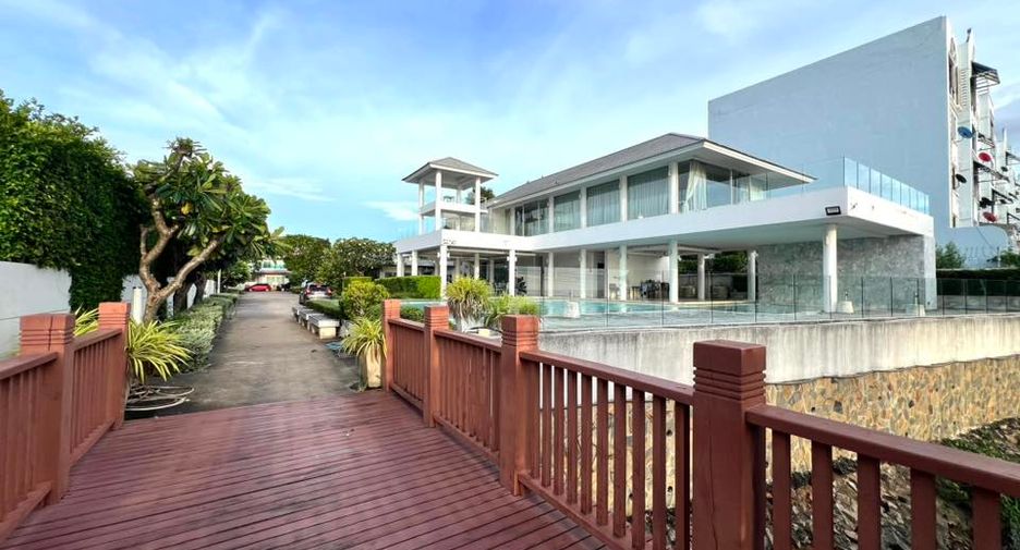 À vendre 4 chambres villa à Bang Lamung, Chonburi