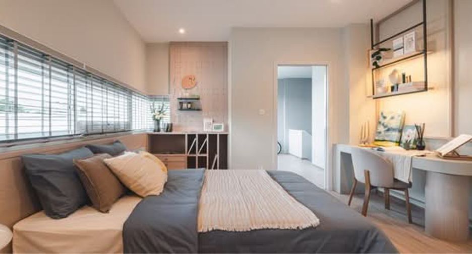 Haus zum Kauf mit 4 Zimmer in Saphan Sung, Bangkok