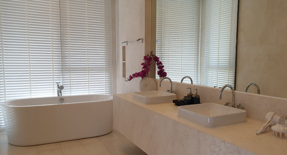 For sale 3 bedrooms condo in Thalang, Phuket