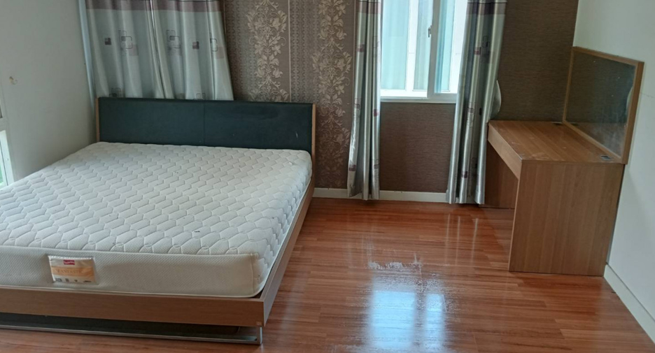 À vendre 3 chambres maison à Lam Luk Ka, Pathum Thani