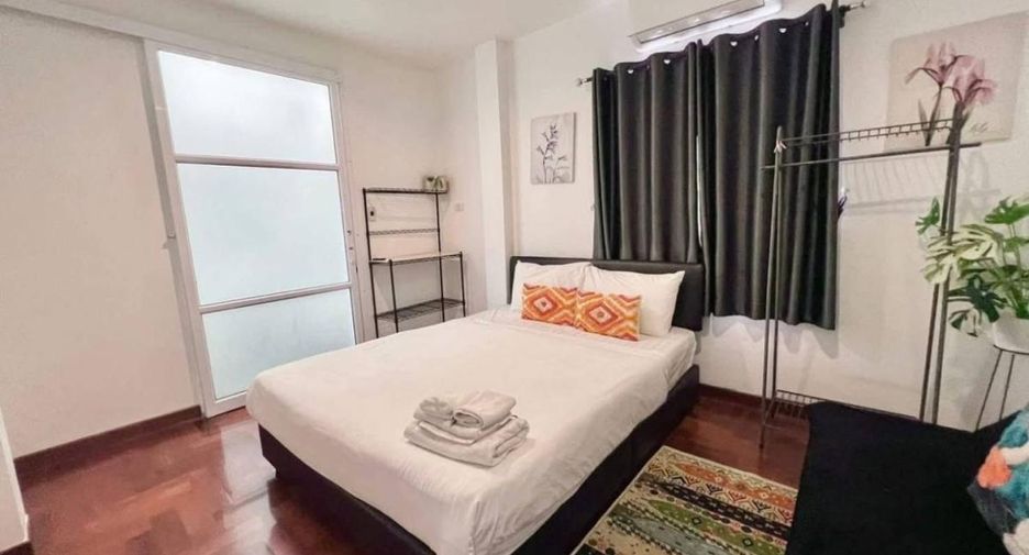 For rent 4 bedrooms house in Bang Lamung, Chonburi