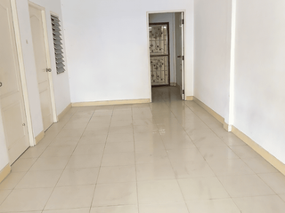 For sale 2 ベッドルーム townhouse in Pluak Daeng, Rayong