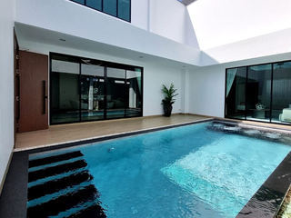 Villa en venta de 3 habitaciones en Bang Lamung, Chonburi