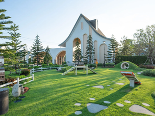 For sale 4 bedrooms house in Mueang Samut Prakan, Samut Prakan