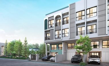 For sale 3 bedrooms townhouse in Bang Kapi, Bangkok