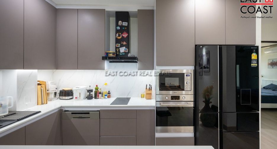 Condo en venta de 3 habitaciones en Pratumnak, Pattaya