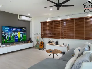 For sale 3 ベッドルーム condo in Bang Lamung, Chonburi
