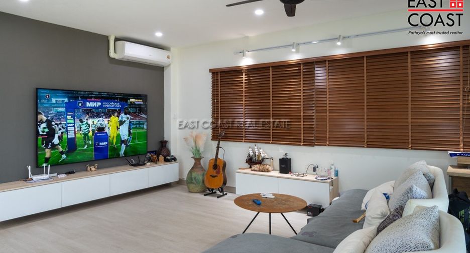 Condo en venta de 3 habitaciones en Pratumnak, Pattaya