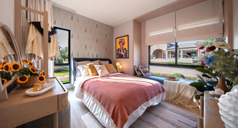 For sale 4 bedrooms house in Mueang Chiang Mai, Chiang Mai
