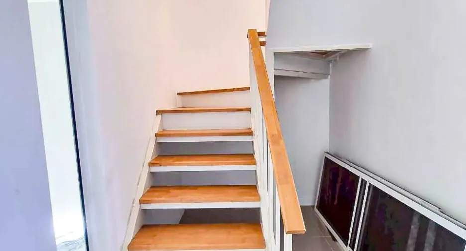 Haus zum Kauf mit 3 Zimmer in Sai Noi, Nonthaburi