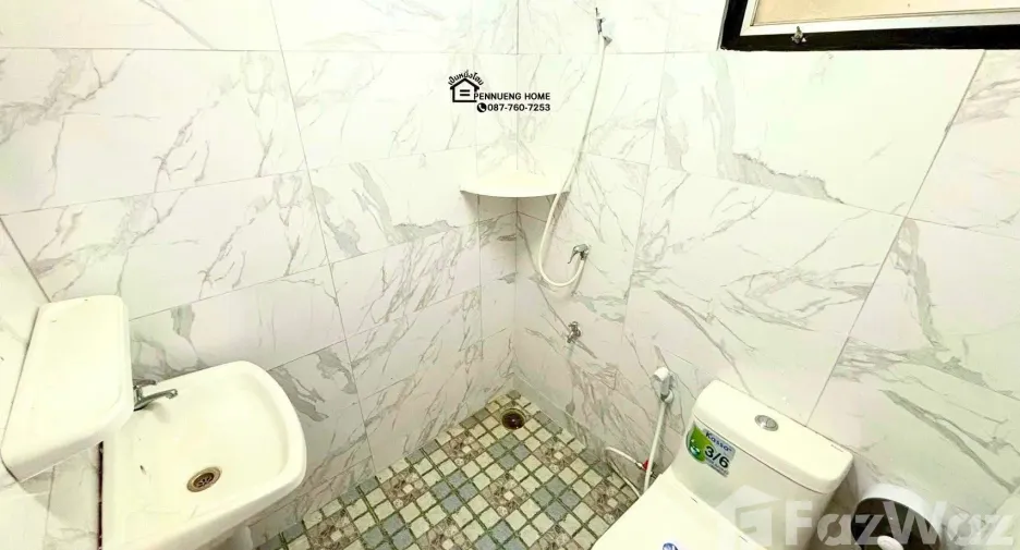 Haus zum Kauf mit 2 Zimmer in Mueang Lampang, Lampang