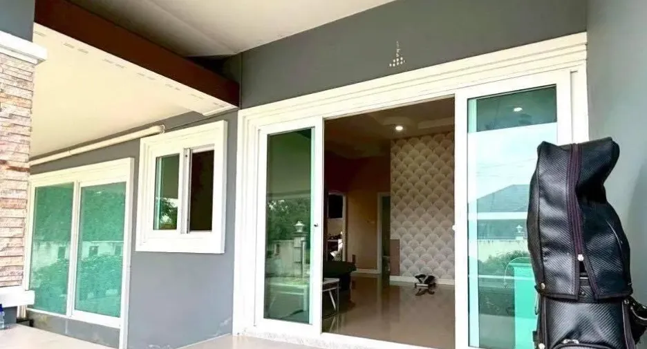 À vendre 4 chambres maison à Mueang Lampang, Lampang