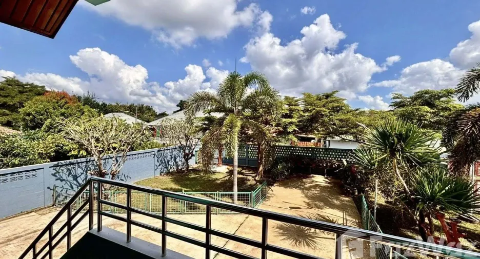 For sale 6 bedrooms house in Ko Kha, Lampang