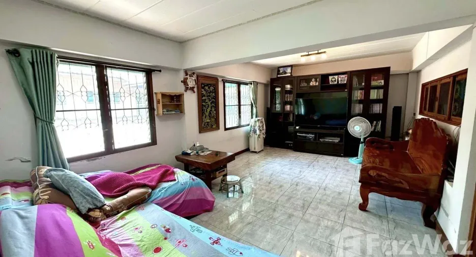 For sale 6 bedrooms house in Ko Kha, Lampang