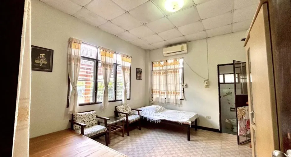 For sale 6 bedrooms house in Ko Kha, Lampang