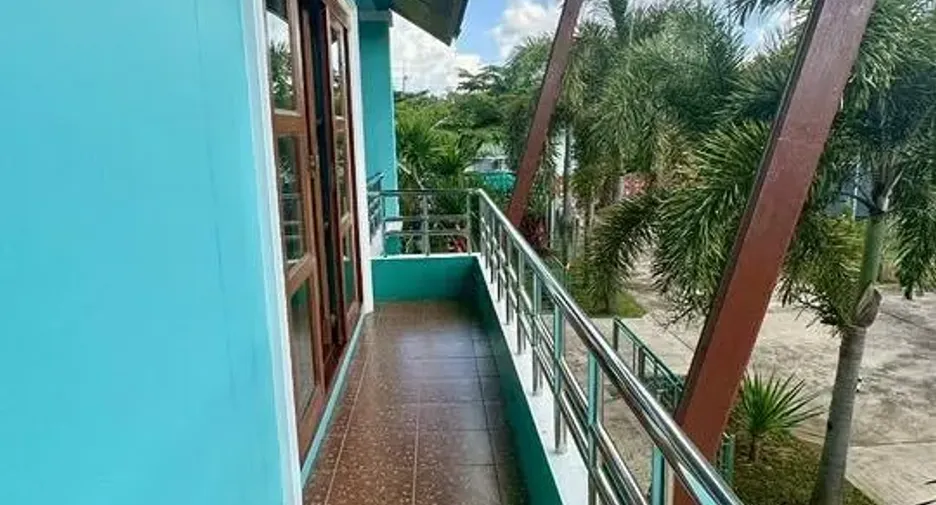 For sale 6 bedrooms house in Ko Kha, Lampang