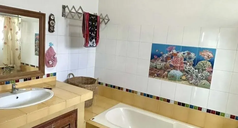 For sale 6 bedrooms house in Ko Kha, Lampang