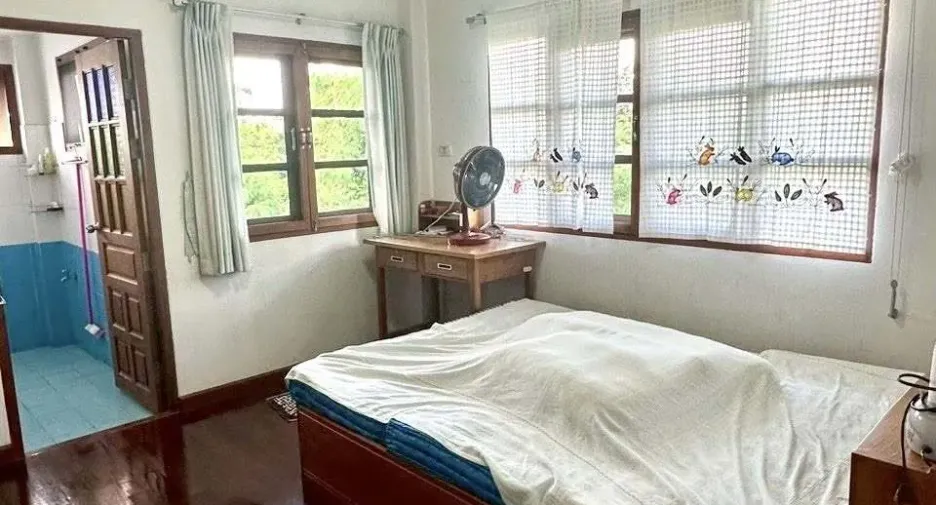 For sale 6 bedrooms house in Ko Kha, Lampang