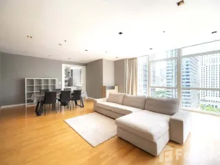 Condo en alquiler de 4 habitaciones en Pathum Wan, Bangkok