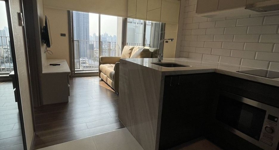 Condo en alquiler de 1 habitaciones en Watthana, Bangkok