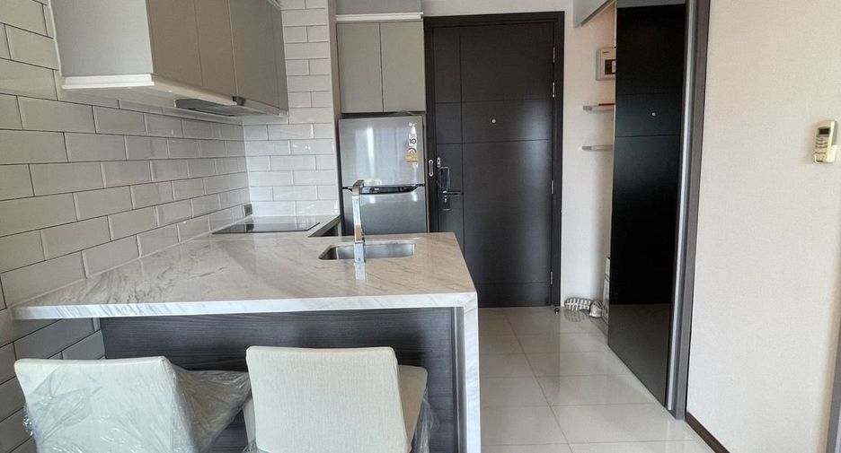 Condo en alquiler de 1 habitaciones en Watthana, Bangkok