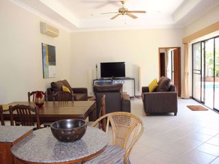 À louer 2 chambres maison à Bang Lamung, Chonburi