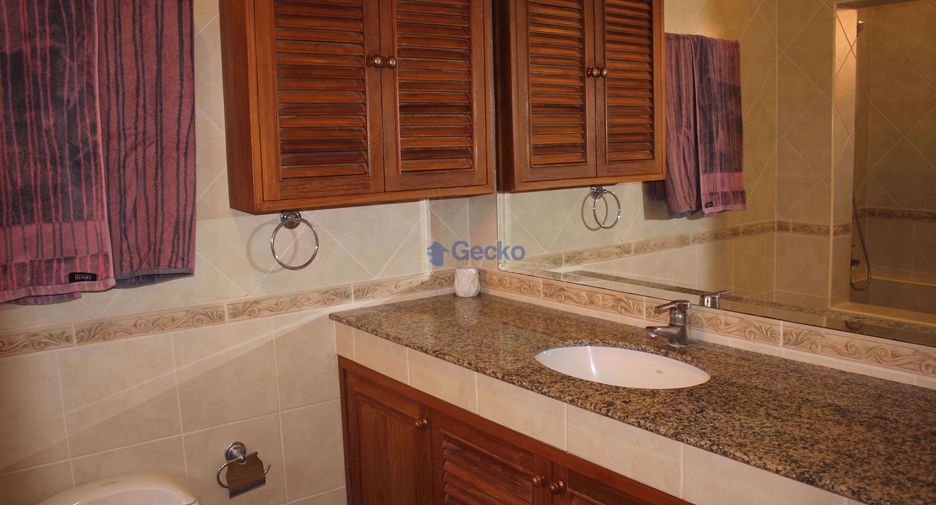 For rent 2 bedrooms house in Jomtien, Pattaya