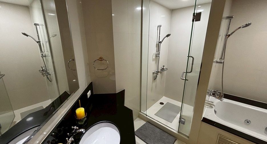 À louer 1 chambre condo à Watthana, Bangkok