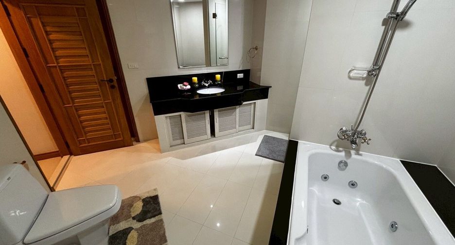 À louer 1 chambre condo à Watthana, Bangkok