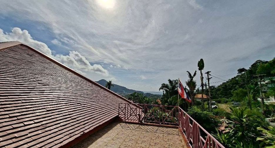For sale 4 bedrooms villa in Kathu, Phuket