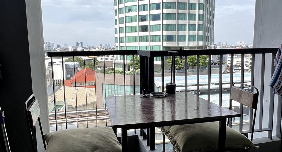For rent 1 bed condo in Khlong Toei, Bangkok
