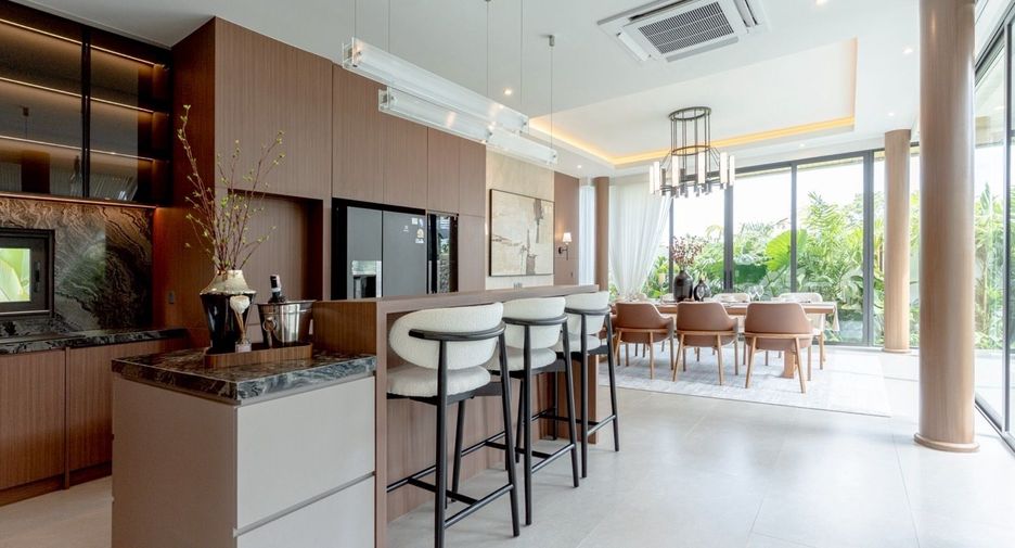 For sale 3 bedrooms house in Mueang Phuket, Phuket