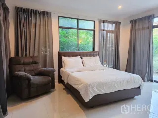 出租 和 出售 4 卧室 独立屋 在 Suan Luang, 曼谷