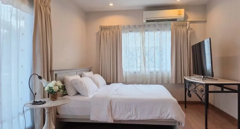 À louer et à vendre 4 chambres maison à Suan Luang, Bangkok