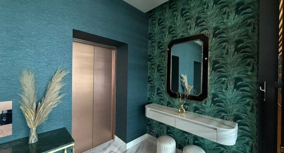 For sale 3 ベッドルーム condo in Watthana, Bangkok