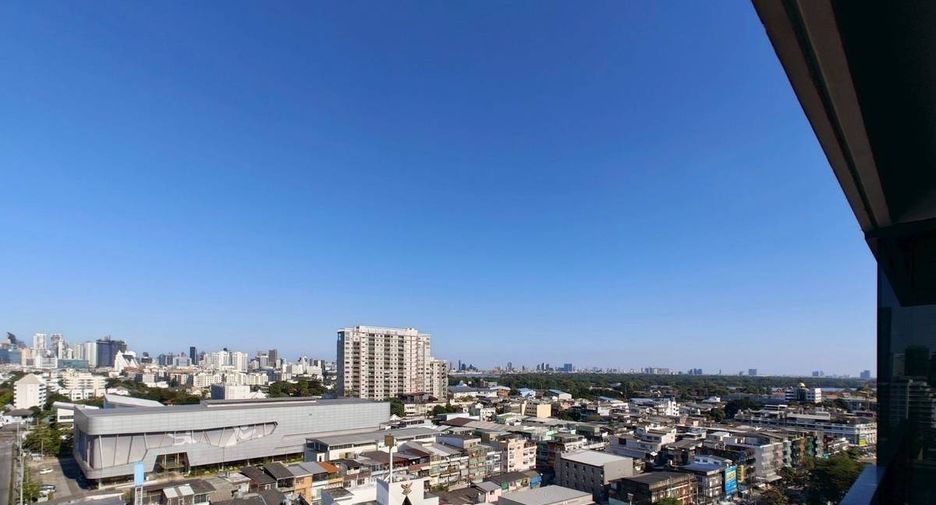 For sale 2 bedrooms condo in Yan Nawa, Bangkok