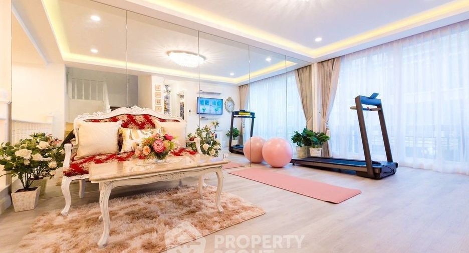 ให้เช่า 4 ห้องนอน ทาวน์เฮ้าส์ ใน ลาดพร้าว, กรุงเทพฯ